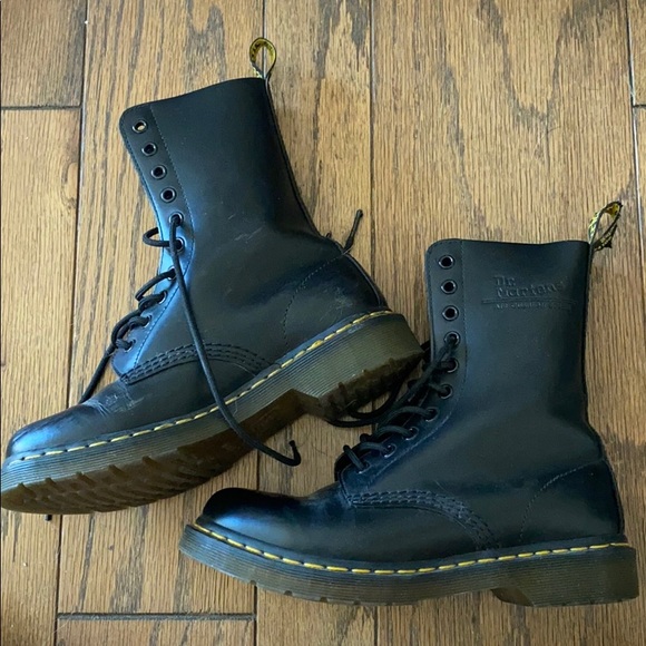 Dr. Martens Shoes - Black Dr. Marten 10-Eye Boots